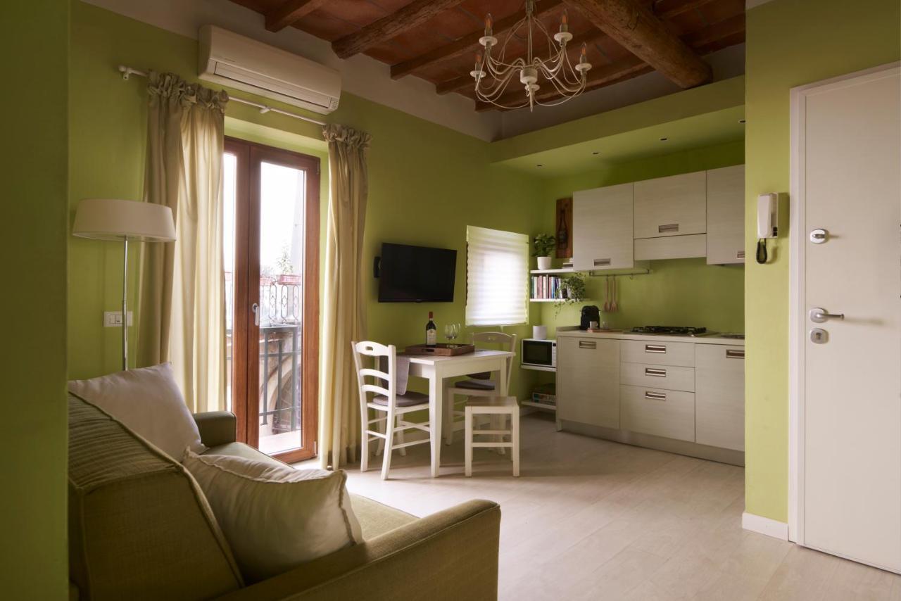 Cozy 1-bedroom With Balcony In Historic Center Florencia