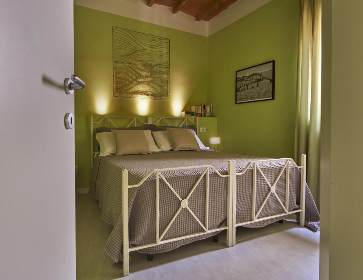 Cozy 1-bedroom With Balcony In Historic Center Florencia